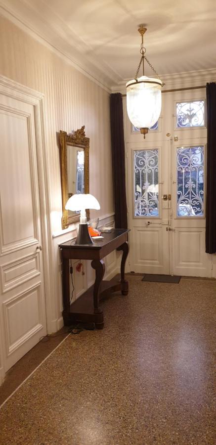 La Maison Leonard Blere Luaran gambar
